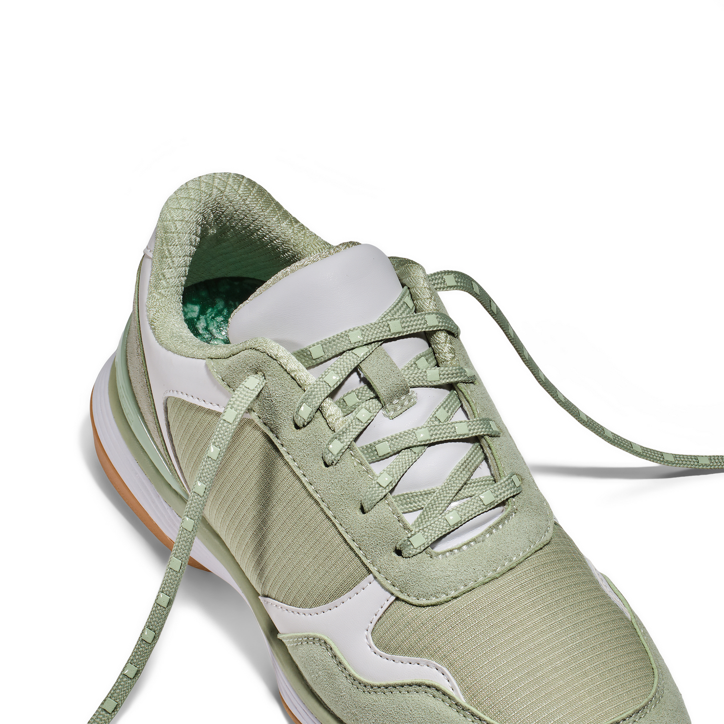 FREEDOM™ Spikeless